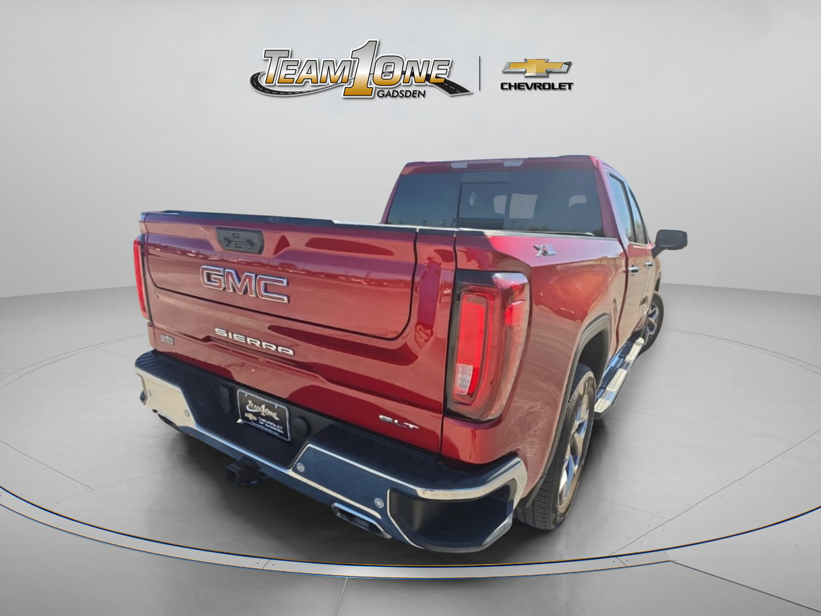 Used 2024 GMC Sierra 1500 SLT w/ SLT Premium Plus Package AWD/4WD image 8