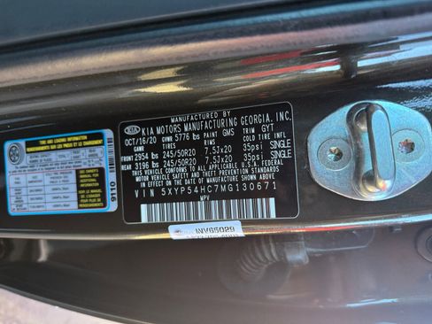 Used 2021 Kia Telluride SX image 25