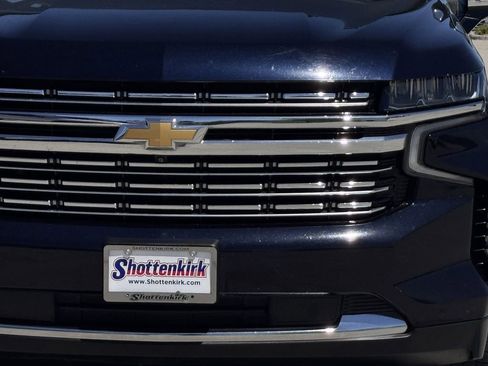 Used 2021 Chevrolet Tahoe Premier w/ Premium Package image 8