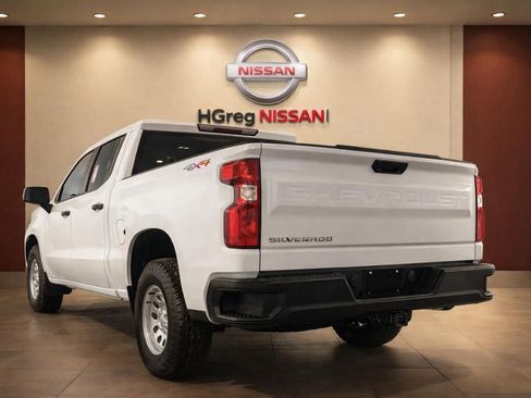 Used 2023 Chevrolet Silverado 1500 W/T w/ Trailering Package image 6