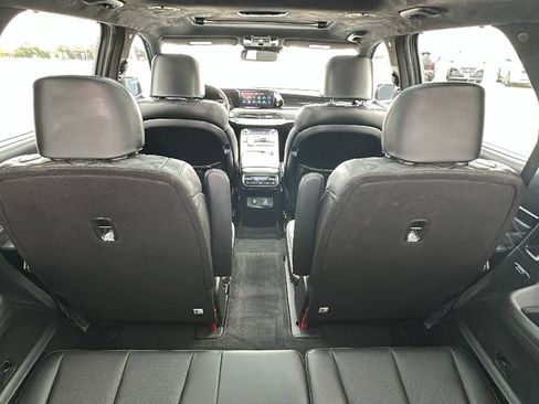 Used 2022 Hyundai Palisade Calligraphy w/ Cargo Package image 35