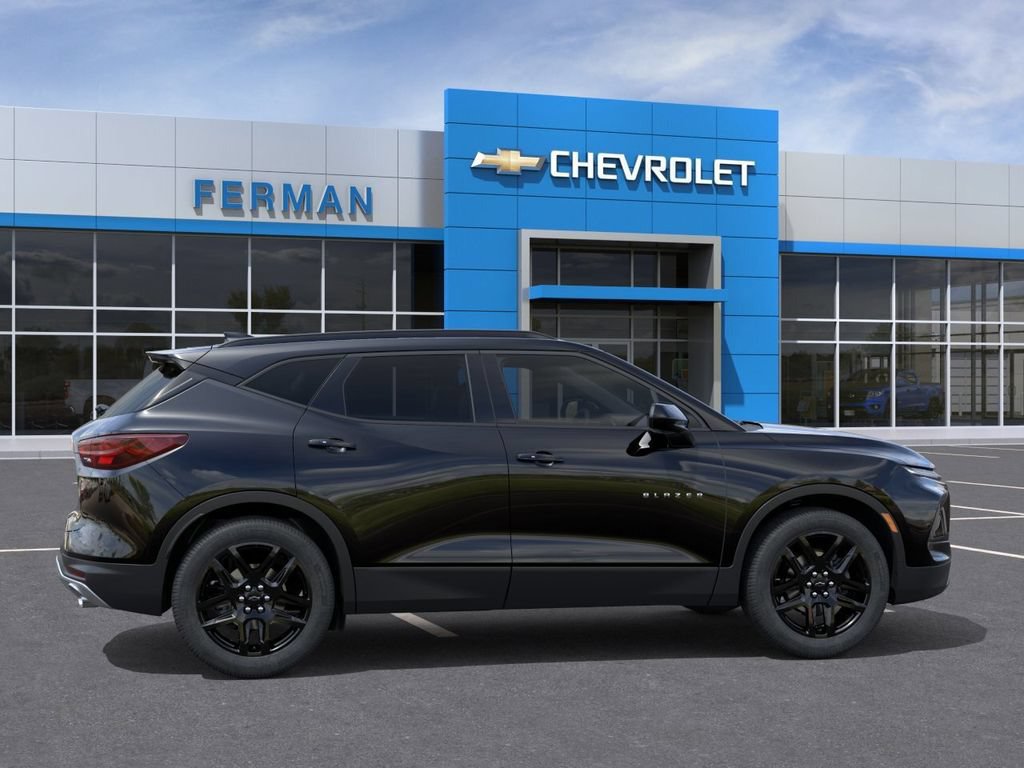 New 2026 Chevrolet Blazer LT w/ Convenience Package FWD image 6