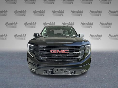 Used 2025 GMC Sierra 1500 Elevation image 3