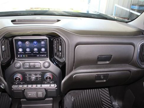 Used 2022 Chevrolet Silverado 1500 RST w/ Safety Package image 28