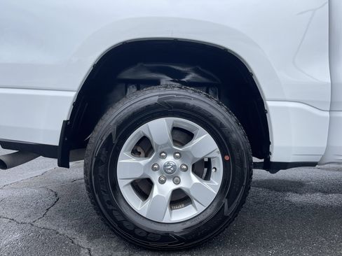 Used 2023 RAM 1500 Big Horn AWD/4WD image 9