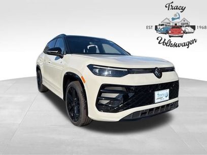 New 2026 Volkswagen Tiguan SE R-Line