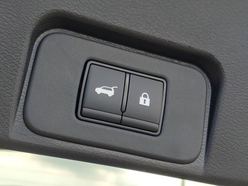 New 2026 Nissan Rogue SV image 8