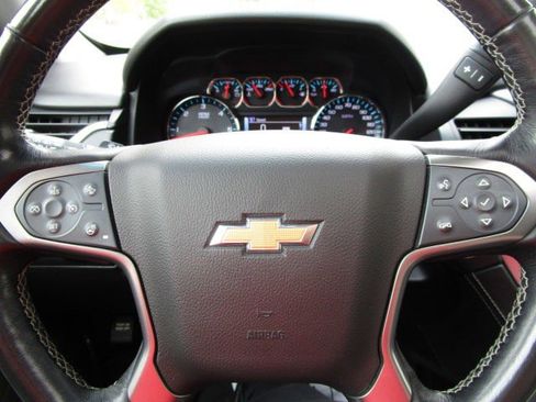 Used 2019 Chevrolet Tahoe Premier AWD/4WD image 26