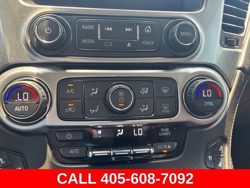 Used 2020 Chevrolet Suburban Premier w/ Premier Plus Edition AWD/4WD image 19