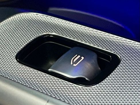 Certified 2026 Mercedes-Benz GLC 300 4MATIC image 29