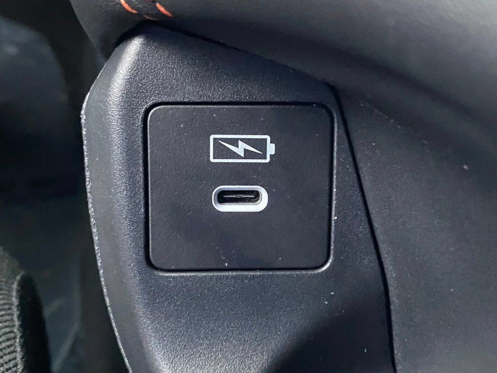 Certified 2024 Honda HR-V Sport image 27