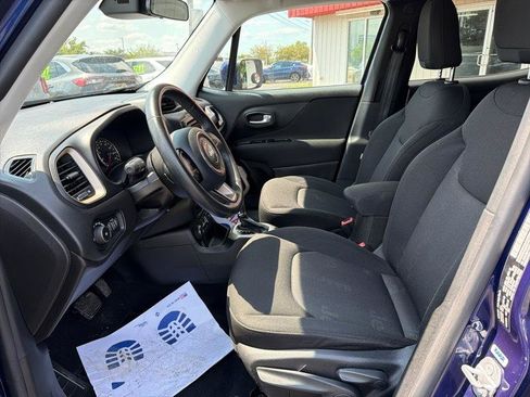 Used 2016 Jeep Renegade Latitude AWD/4WD image 11