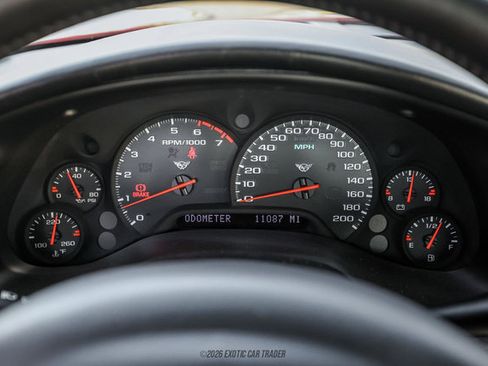 Used 2000 Chevrolet Corvette Coupe w/ Lighting Pkg RWD image 40
