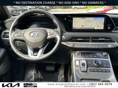 Used 2022 Hyundai Palisade Calligraphy w/ Winter Package AWD/4WD image 2