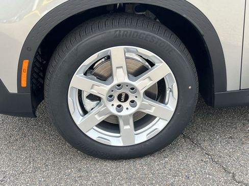 Certified 2025 MINI Cooper Countryman S image 9