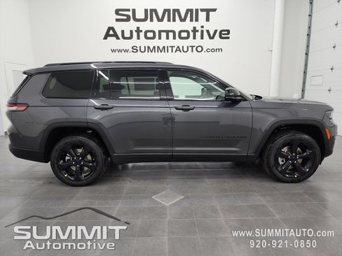 New 2025 Jeep Grand Cherokee L Limited w/ Black Appearance Package image 1