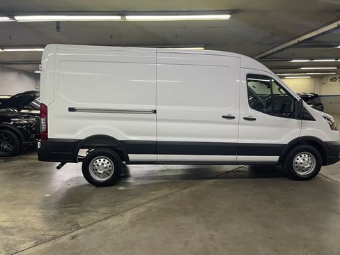 New 2026 Ford Transit 250 148 Medium Roof Extended AWD image 8