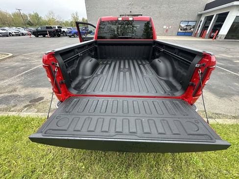 Used 2025 RAM 1500 Big Horn AWD/4WD image 21