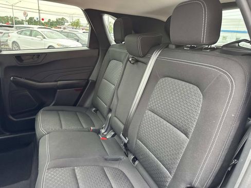 Used 2025 Ford Escape Active AWD/4WD image 16