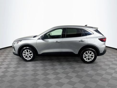 Used 2023 Ford Escape Active AWD/4WD image 4