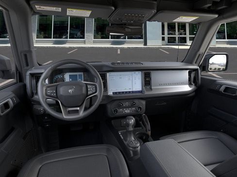 New 2025 Ford Bronco Badlands image 9