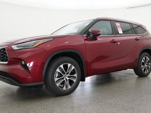 New 2026 Toyota Highlander XLE AWD/4WD image 5