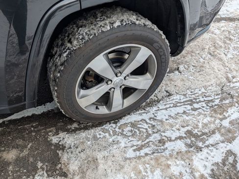 Used 2015 Jeep Grand Cherokee Overland AWD/4WD image 31