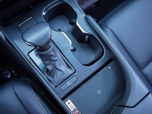 Used 2023 Lexus ES 350 w/ Premium Package image 33