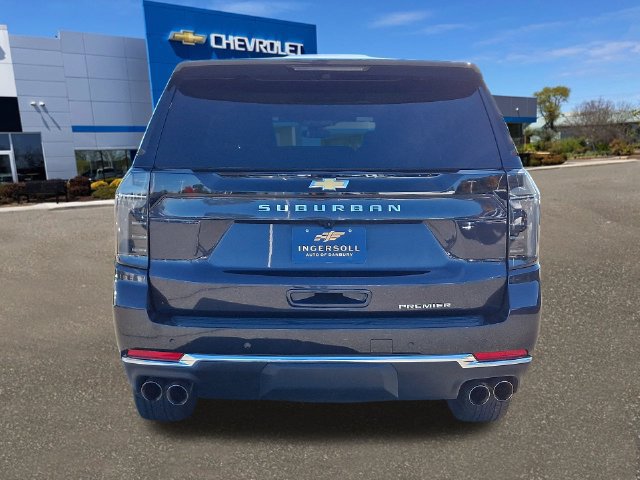 Used 2025 Chevrolet Suburban Premier AWD/4WD image 24