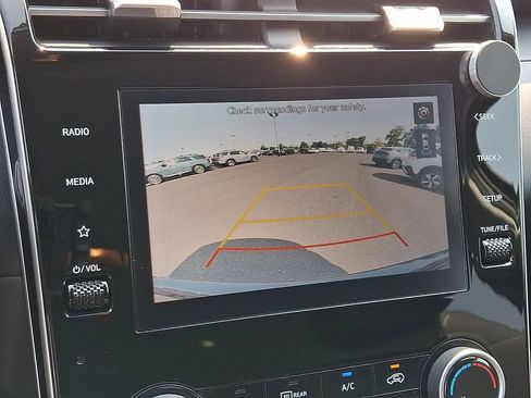 Used 2022 Hyundai Tucson SEL AWD/4WD image 18