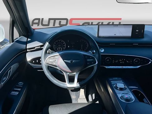 Used 2025 Genesis GV70 3.5T Sport AWD/4WD image 23