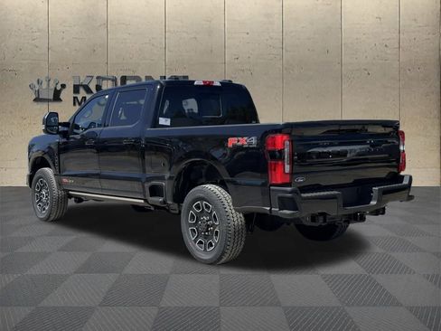 New 2025 Ford F350 Platinum w/ FX4 Off-Road Package image 7