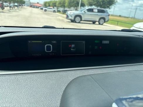 Used 2019 Toyota Prius Limited FWD image 28