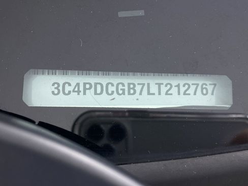 Used 2020 Dodge Journey Crossroad image 16