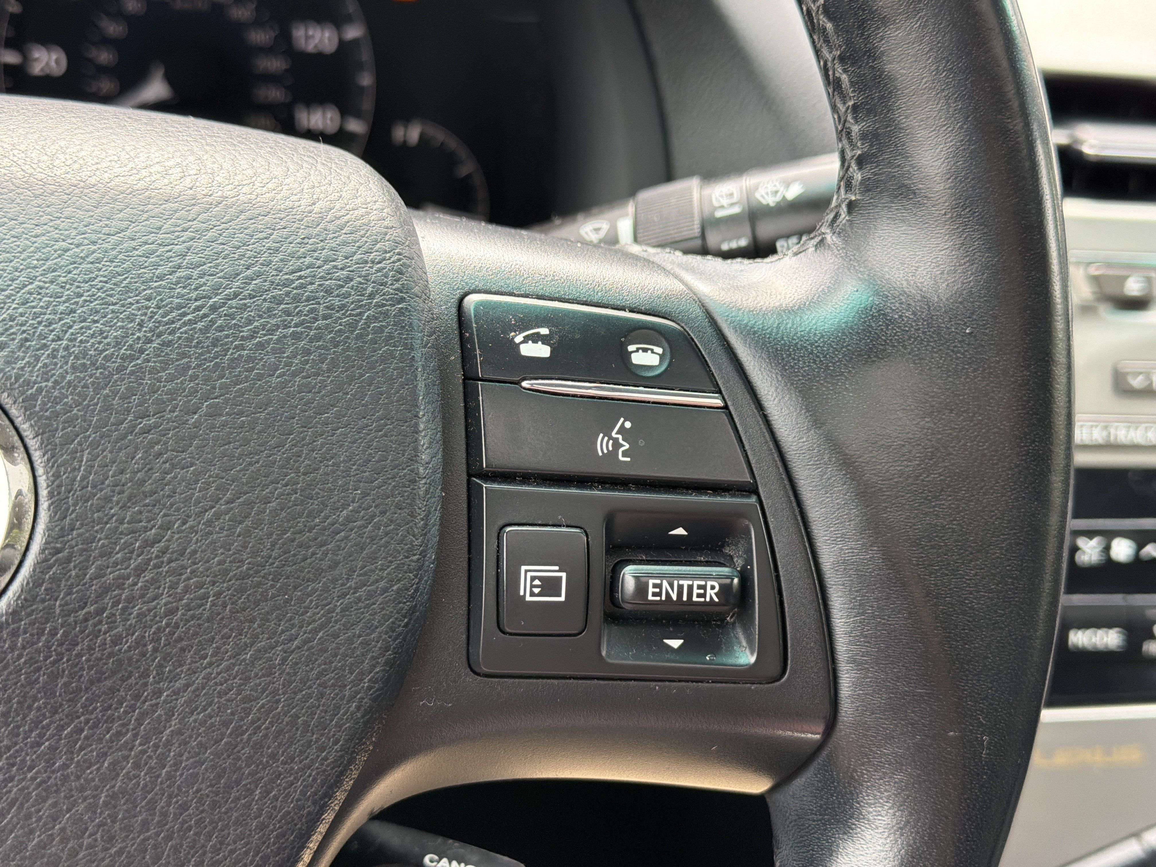 Used 2010 Lexus RX 350 AWD image 16