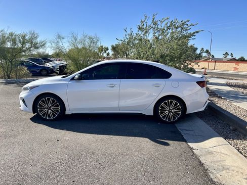 Used 2023 Kia Forte GT image 5