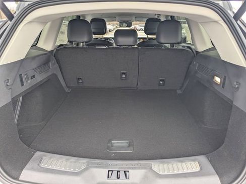 New 2026 Lincoln Nautilus Premier image 8