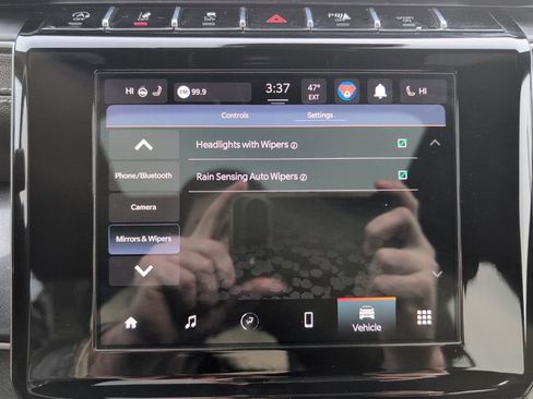 Used 2023 Jeep Grand Cherokee Altitude image 45