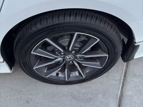 Used 2021 Honda Accord EX-L image 18