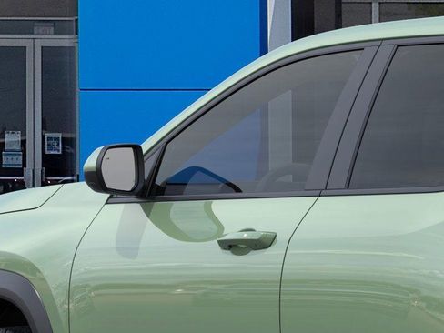 New 2026 Chevrolet Equinox LT image 12