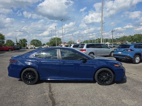 Certified 2023 Toyota Camry SE w/ Convenience Package FWD image 3