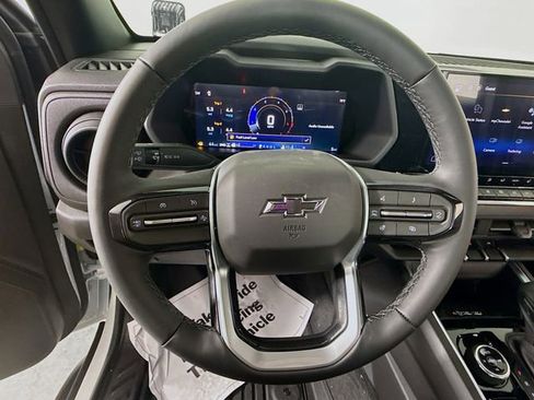 New 2026 Chevrolet Colorado Trail Boss AWD/4WD image 13