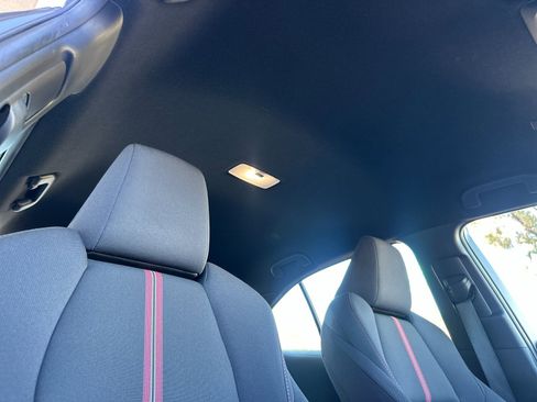 Used 2024 Toyota Corolla SE image 15