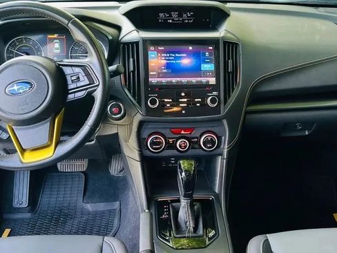 Used 2021 Subaru Crosstrek 2.5i Sport w/ Moonroof Package AWD/4WD image 11