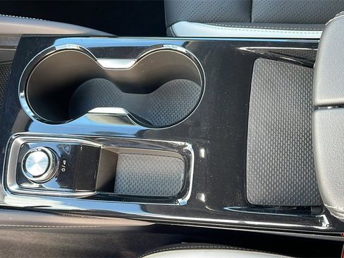 Used 2025 Buick Envision Sport Touring image 20