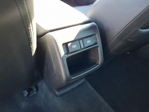 Used 2021 Honda Accord Sport image 10