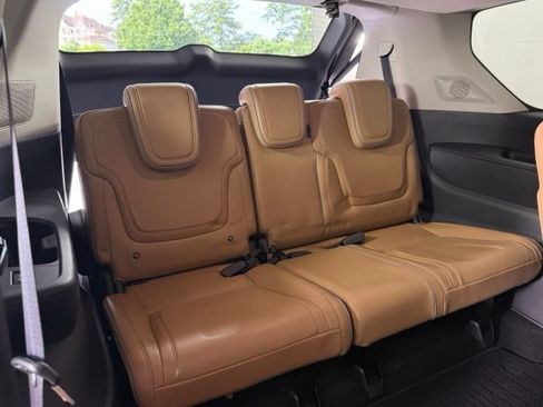 Used 2025 INFINITI QX80 Luxe RWD image 22