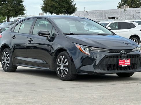Used 2021 Toyota Corolla LE FWD image 10
