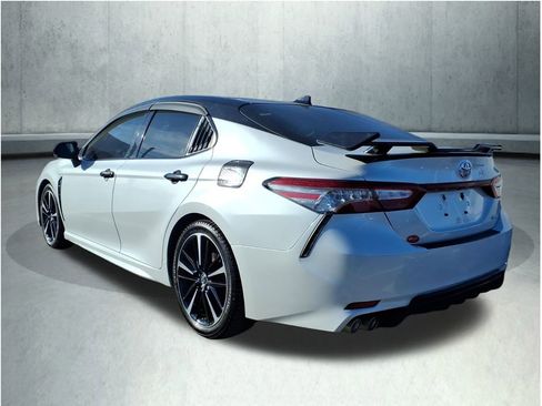 Certified 2019 Toyota Camry XSE image 8