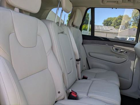 Used 2026 Volvo XC90 T8 Ultra w/ Protection Package Premier AWD/4WD image 25